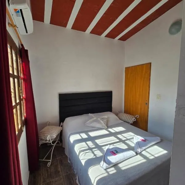 San Fernando del Valle de Catamarca में, होटल La Chiquitita departamento
