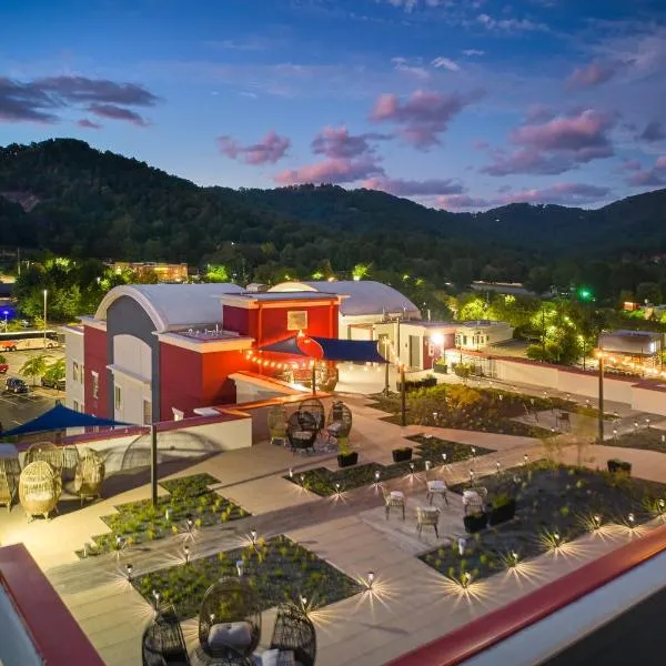 Candlewood Suites - Asheville Downtown by IHG, hotel di Asheville