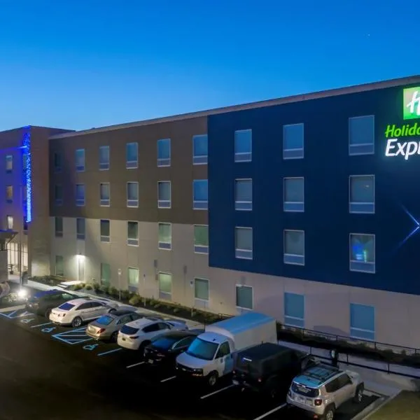 Holiday Inn Express - Huntsville Space Center by IHG, hotel in Huntsville