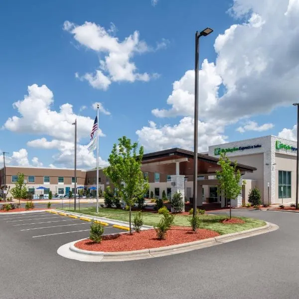 Holiday Inn Express Wilson I-95 by IHG, hotell sihtkohas Wilson