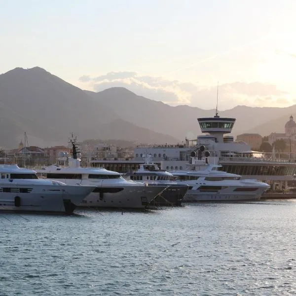 Yacht Club Marina di Loano | UNA Esperienze, khách sạn ở Loano