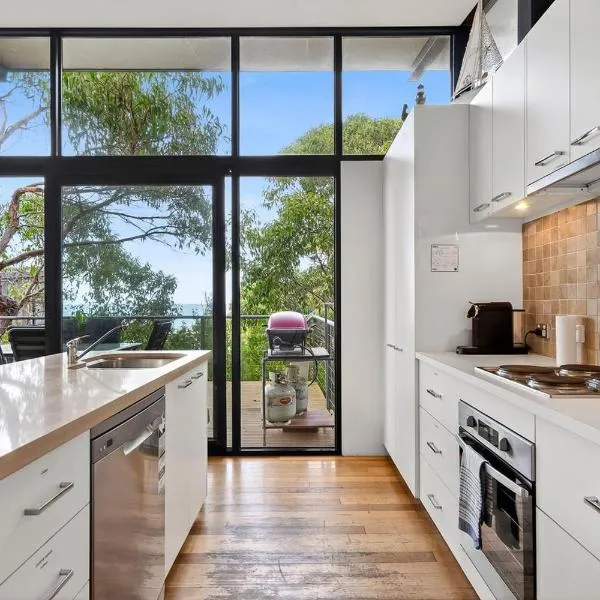 Ocean View Treetops Retreat, hotel u gradu 'Apollo Bay'