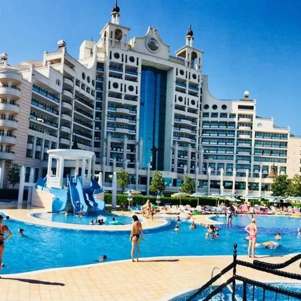 Apartment Black Sea 4、ポモリエのホテル