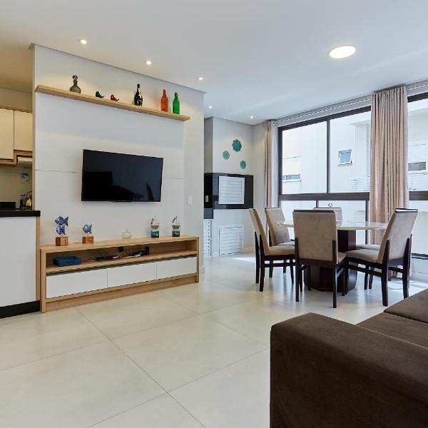 1086 Apartamento novo com 02 vagas de garagem À 100 metros da praia do centro de Bombinhas - Foto 5