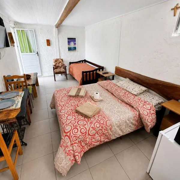 Alojamiento EYO en Chuy con Baño Privado y Aire Acondicionado, hotell sihtkohas Chuy