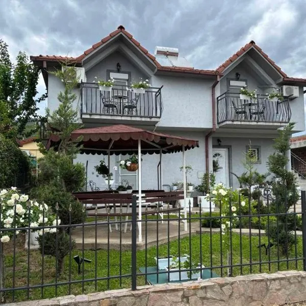 Apartmani Karach, hotel di Star Dojran