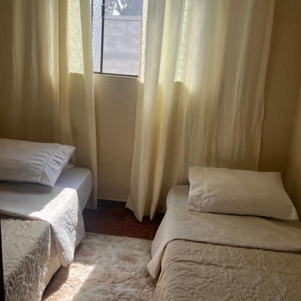 Casa Aconchegante Próxima ao Salão de Assembleias