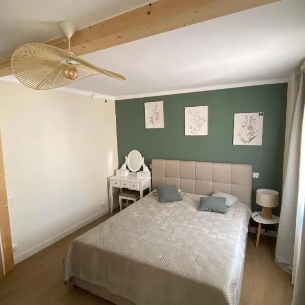Caseta del Mig, hotel en Miravet