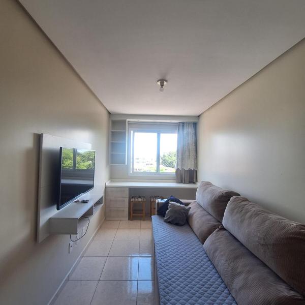 Apartamento mobiliado próximo a UCS e ao Hospital Geral