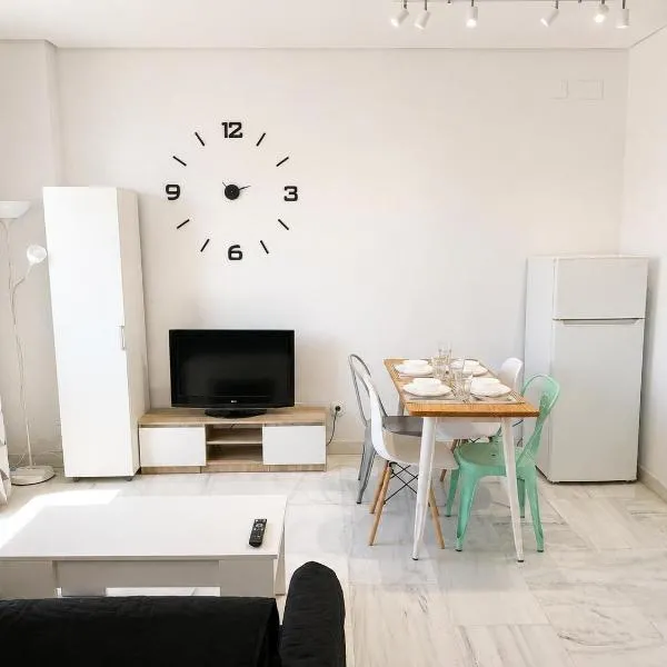 Fibes Stay Sevilla-incluido Parking y Piscina temporada – hotel w Sewilli