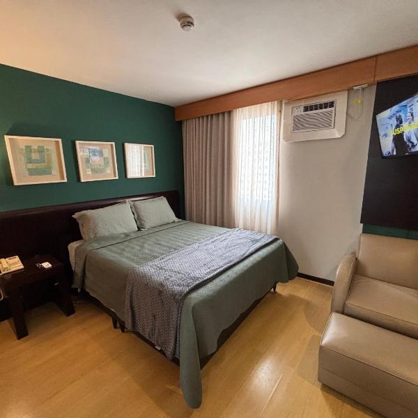 Hotel Vila Olimpia com garagem e piscina 1602