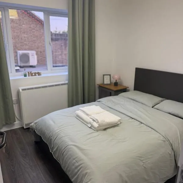 Bright & Spacious One-Bedroom Flat, отель в Лондоне