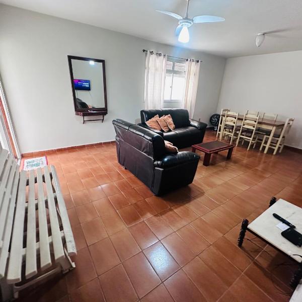 Apartamento amplo, melhor ponto da praia do morro - Foto 5