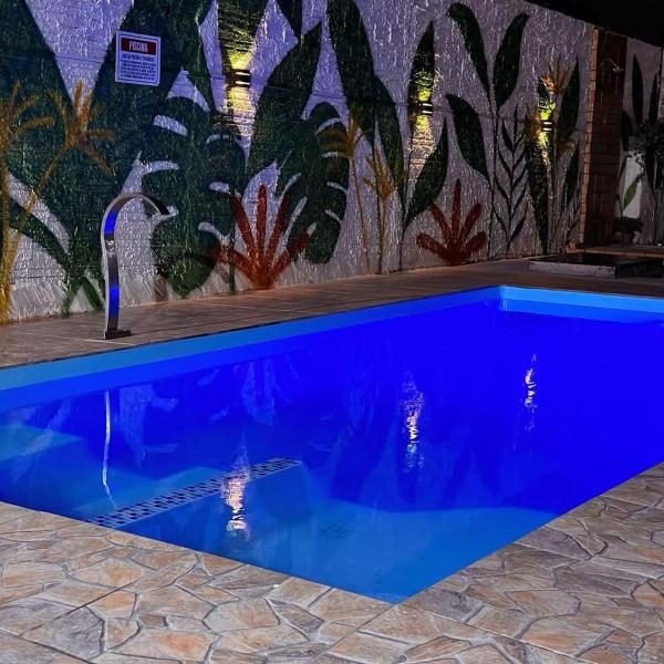 Casa temporada, com Piscina e Churrasqueira