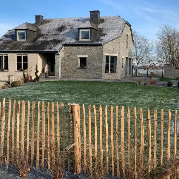 Elegant Family Stay, Wallonia, hotel Bertrix-ben