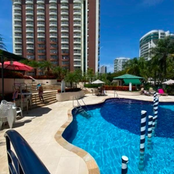 Z - BARRA DA TIJUCA COM LINDA VISTA MAR E LAGOA PARCIAL- ESTACIONAMENTO GRATUITO - LINDA PISCINA - ACADEMIA - BALSA PARA PRAIA - WIFI - RECEPÇÃO 24h - GO BARRA - Foto 4