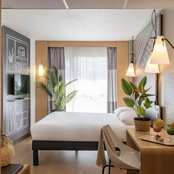 ibis Cannes Plage La Bocca, hotell i Cannes