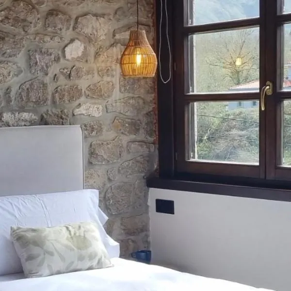 El Nido de la Ardilla, Casa rural con jardín en Llanes reformada en 2026, Hotel in Llanes