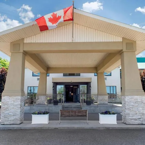 Quality Inn and Conference Centre, hótel í Pembroke