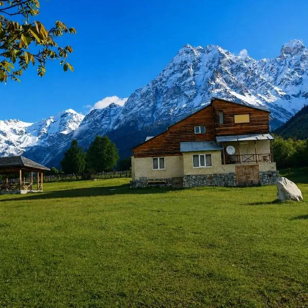 Guesthouse Daeli, hotel i Mazeri