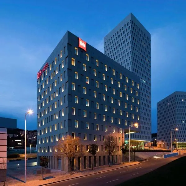 Ibis Barcelona Santa Coloma, hotel em Santa Coloma