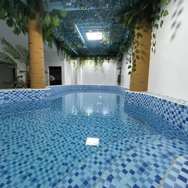 MAI TUAN Pool Villa Hotel Lương Thế Vinh, hotelli kohteessa Tây Ninh
