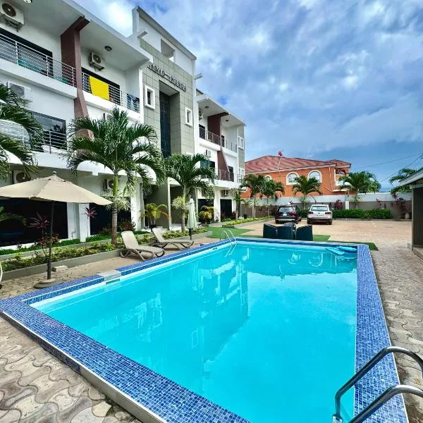 Yoyo Kunda, hotel i Banjul
