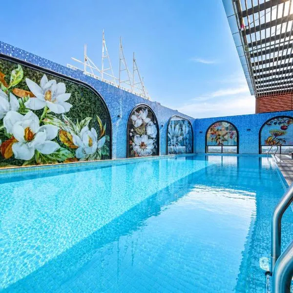 Grand Luxury Hotel Ninh Chử, hotel u gradu 'Thôn Mỹ Phước'