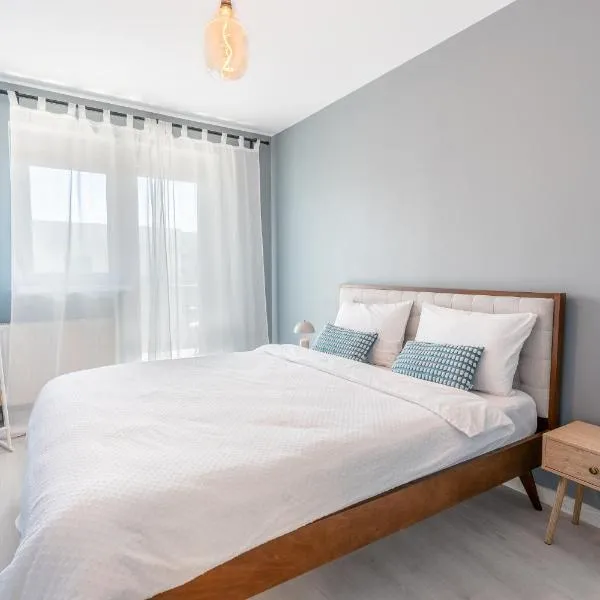 Blue Oasis Apartment - Hils Brauner - Free Parking, Hotel in Bukarest
