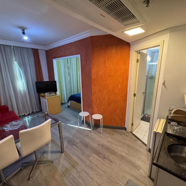 Flat 4 Estrelas Pinheiros Superior 2216