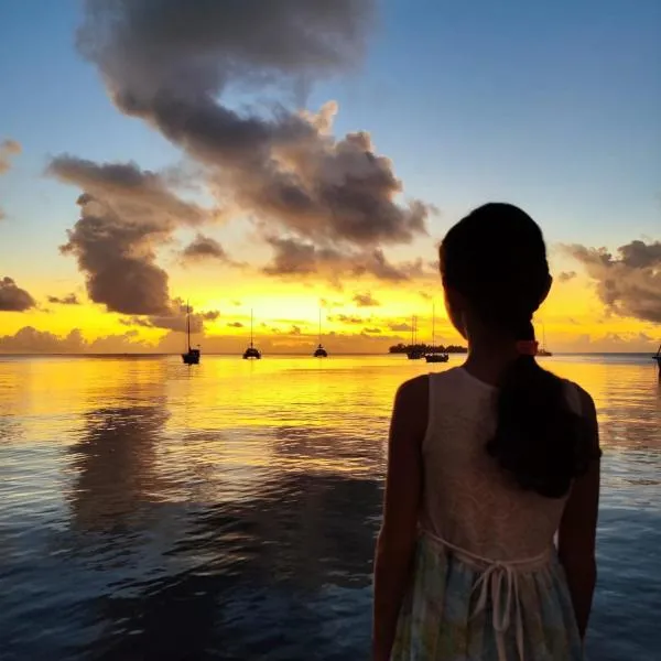 Raihei Auberge de jeunesse et emplacement tente chez l'habitant à Bora Bora, hotel em Bora Bora