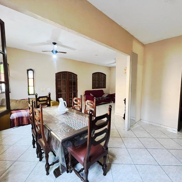 Casa com Piscina, Churrasqueira e Ar Condicionado - Foto 5