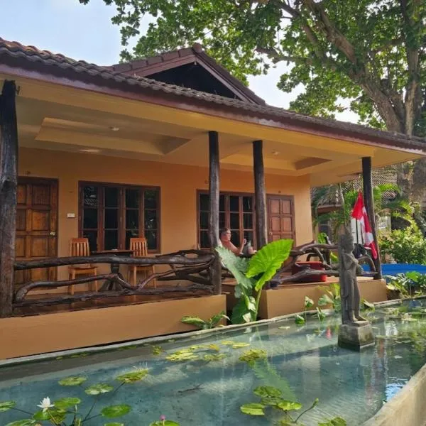 Lanta White Rock Resort, viešbutis mieste Ko Lanta