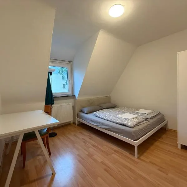 Private Guestroom Hannover Messe, hotelli kohteessa Hannover