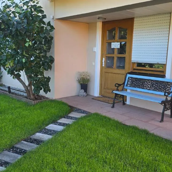 Pfälzerblick Lambrecht- Ferienwohnung mit Garten, hotel in Lambrecht