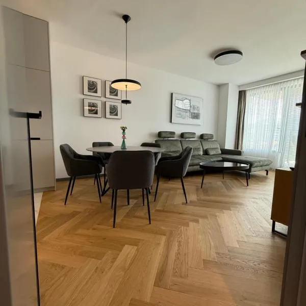 Sofia Tech Park Apartments - Premium, hotel Szófiában