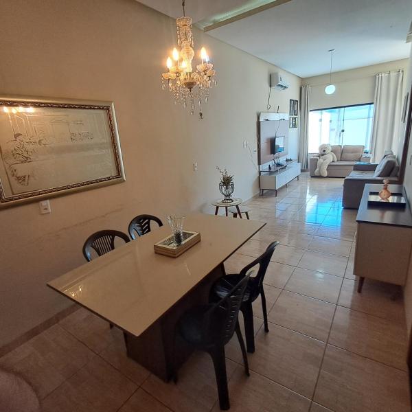 Conforto e Lazer! Casa com Piscina e 3 Quartos - Foto 5