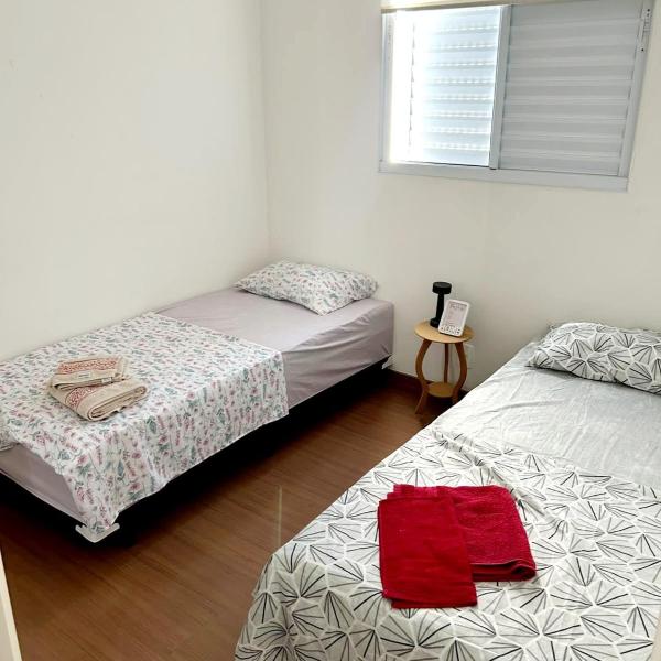 Apto completo 2 dorm garagem e piscina - Foto 2