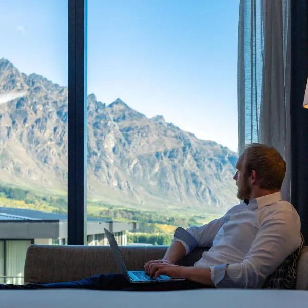 Holiday Inn Queenstown Remarkables Park, hotell i Queenstown