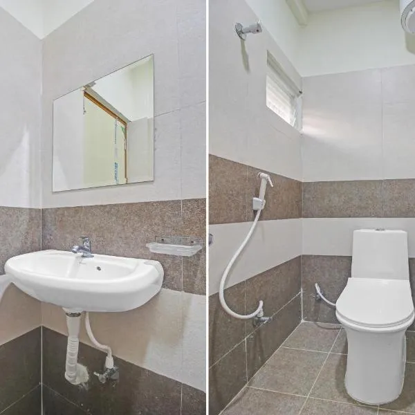 OYO 84999 Hotel SKS Grand Luxury Rooms, hotel a Upal