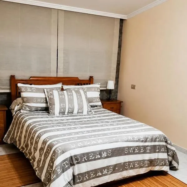 Apartamento en las afueras, хотел в Рибадео