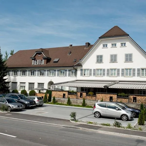 Hotel & Gasthaus Die Perle, hotel en Perlen