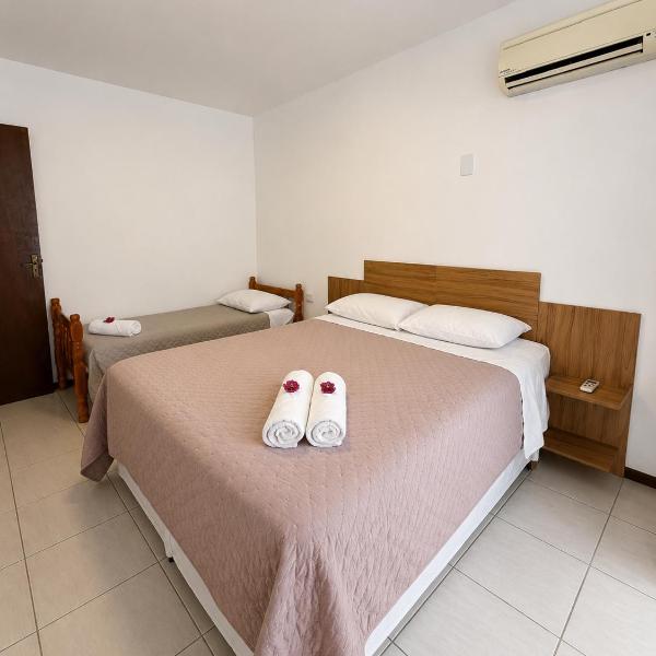 2 Quartos • Garagem • 500m da Praia Central