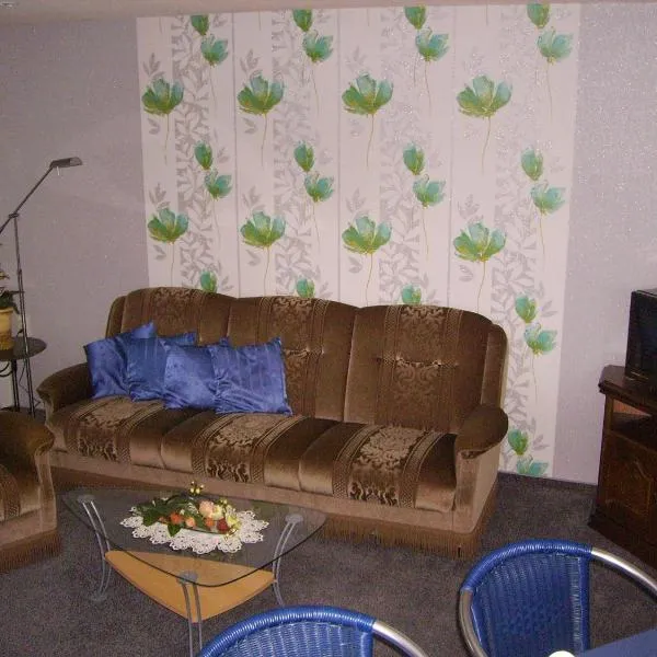 Ferienwohnung Fröhlich، فندق في باد سوديرود