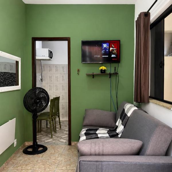 Apto inteiro em Ondina a 3 min da praia WiFi rápido ideal casal - Foto 5