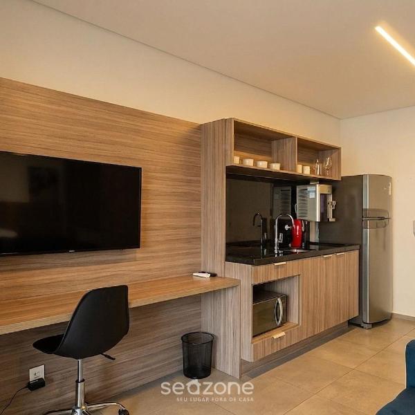 Conforto em Cond. c/ Piscina e Varanda PLT0086