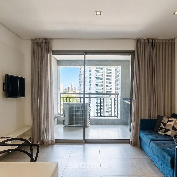 Apartamento em Cond. c/ Piscina no Tatuapé PLT0112