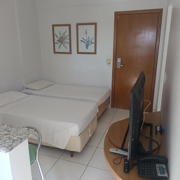 Apartamento completo com cozinha, Ar Condicionado, Piscina 24h, Toboágua no Golden Dolphin em Caldas Novas - Foto 3