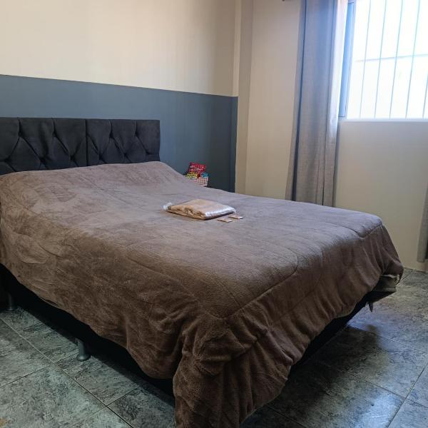 Quarto privativo próxima centro