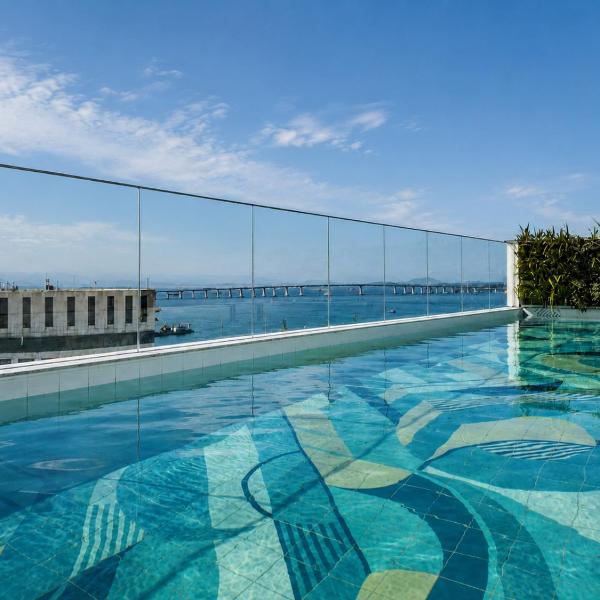 Skylux Studios by Guestkeep - Rooftop pool - Foto 2